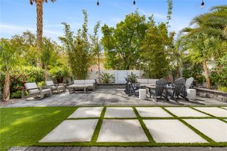 10341 Bentley Oaks Avenue, Las Vegas, NV 89135