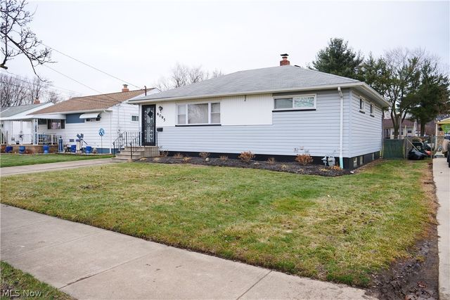 6095 Stark Drive, Brook Park, OH 44142