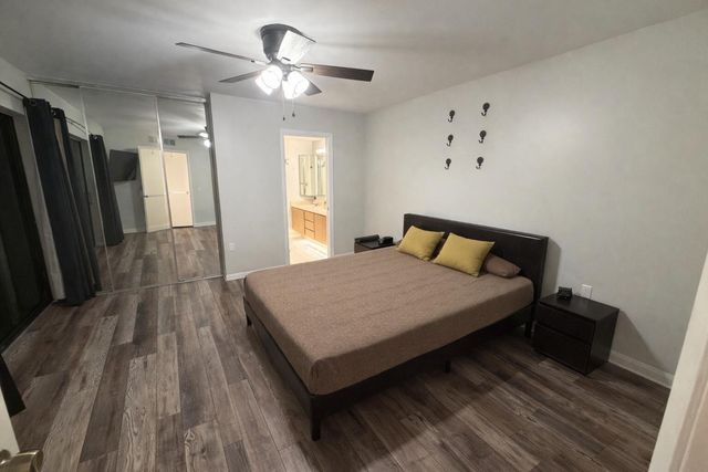 7117 71st Way, West Palm Beach, FL 33407