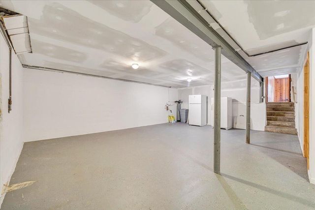 1730 Wilbur RD, Roanoke, VA 24015