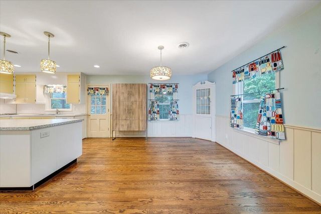 1730 Wilbur RD, Roanoke, VA 24015