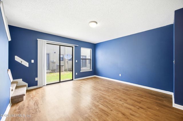 7731 PLAYSCHOOL Lane, Jacksonville, FL 32210