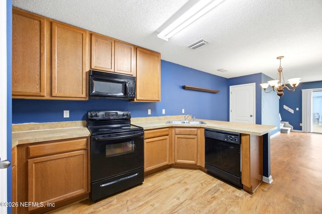 7731 PLAYSCHOOL Lane, Jacksonville, FL 32210
