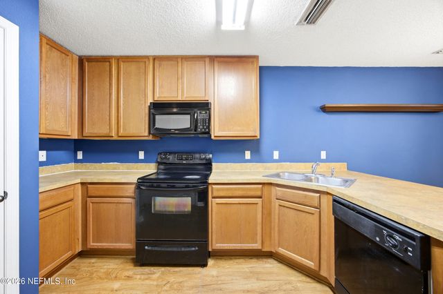 7731 PLAYSCHOOL Lane, Jacksonville, FL 32210