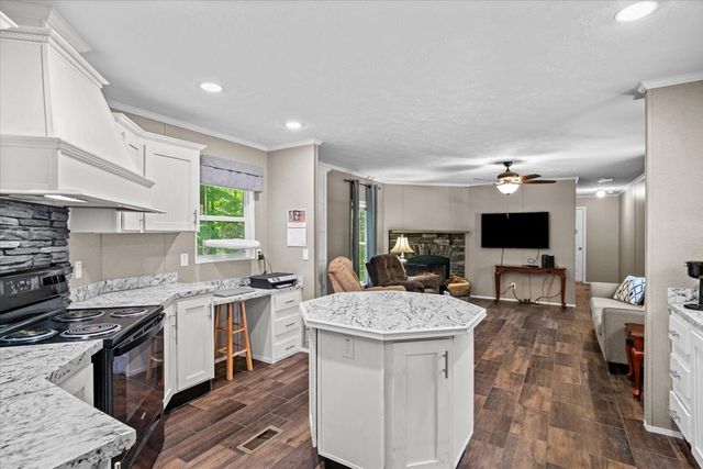 200 Lumpkin Way, Dalton, GA 30721