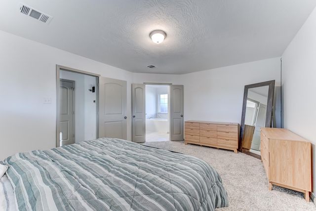 204 Shoreview Drive, Conroe, TX 77303