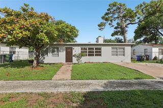 219 SW 21st Way, Fort Lauderdale, FL 33312