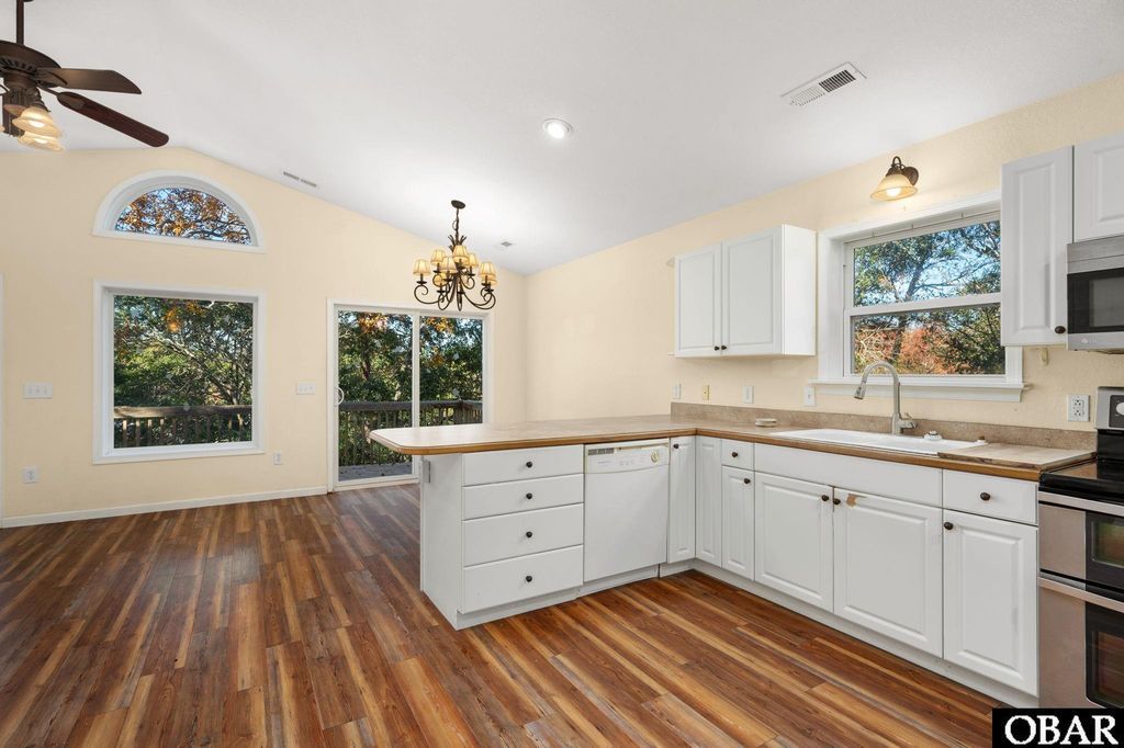 Image 12 of property listing at 106 William Tryon Court Lot 127, Kill Devil Hills, NC 27948