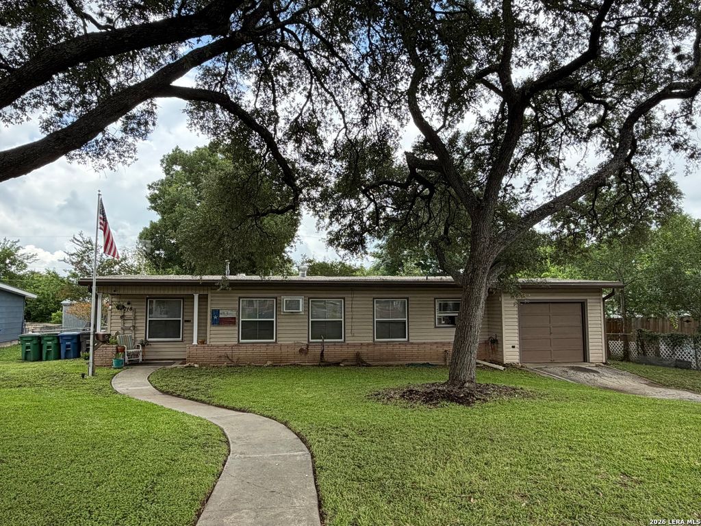 718 KASHMUIR PL, San Antonio, TX 78223