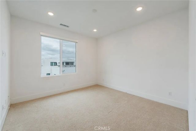 16285 Veterans, Tustin, CA 92782