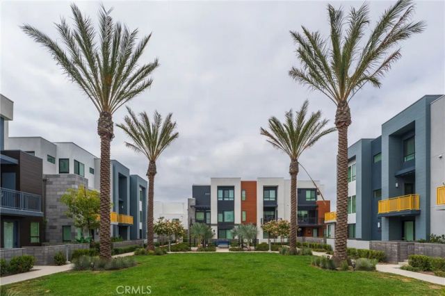 16285 Veterans, Tustin, CA 92782