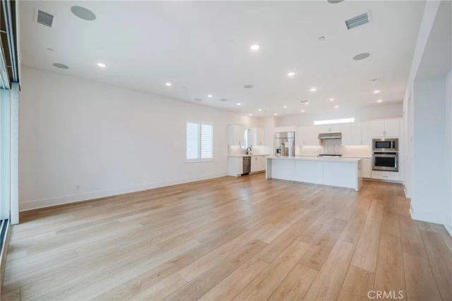 16285 Veterans, Tustin, CA 92782