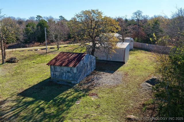 233 Betty Road, Eufaula, OK 74432