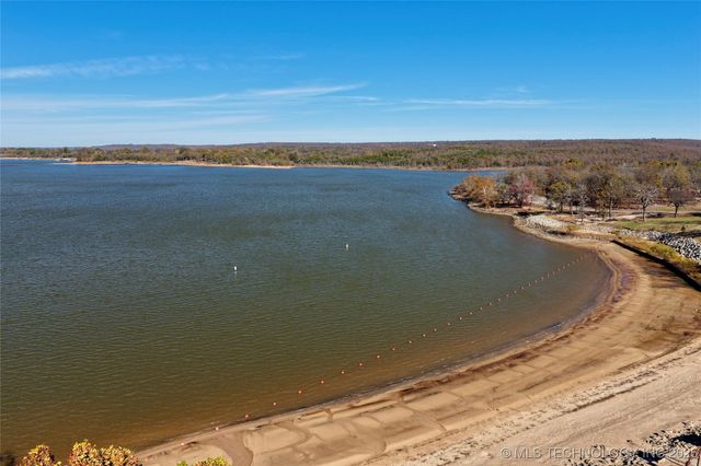 233 Betty Road, Eufaula, OK 74432