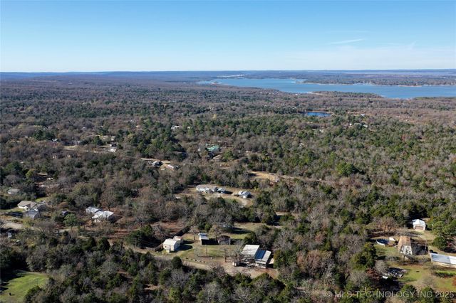 233 Betty Road, Eufaula, OK 74432