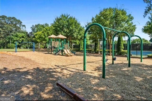 102 Carmichael Drive, Canton, GA 30115