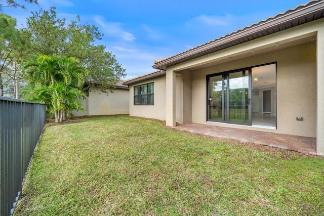 8359 Hanoverian Drive, Lake Worth, FL 33467