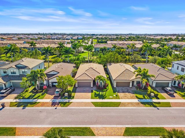 8359 Hanoverian Drive, Lake Worth, FL 33467