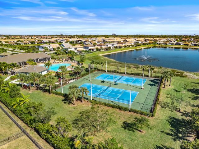 8359 Hanoverian Drive, Lake Worth, FL 33467