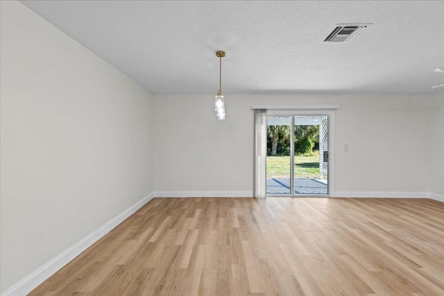 8379 SE Camellia Drive, Hobe Sound, FL 33455