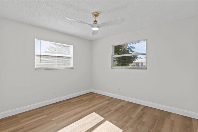 8379 SE Camellia Drive, Hobe Sound, FL 33455