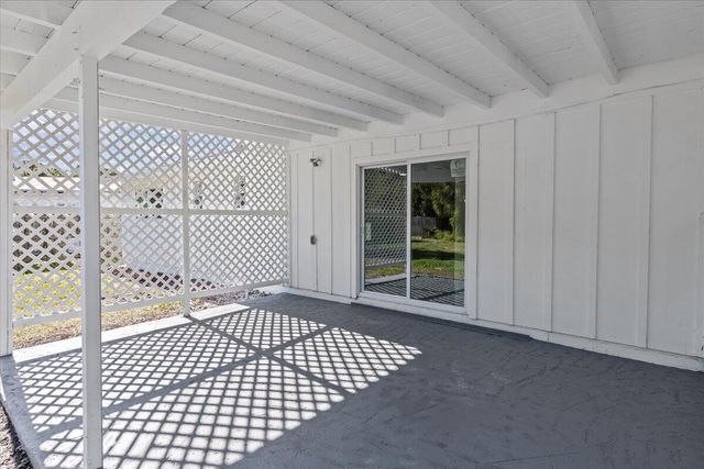 8379 SE Camellia Drive, Hobe Sound, FL 33455