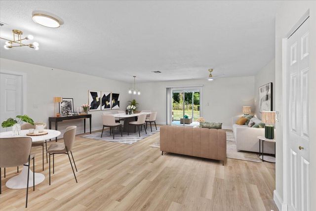 8379 SE Camellia Drive, Hobe Sound, FL 33455