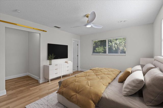 8379 SE Camellia Drive, Hobe Sound, FL 33455