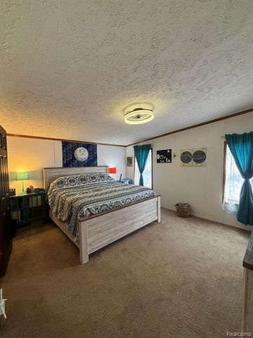 195 Apollo, Flushing, MI 48433