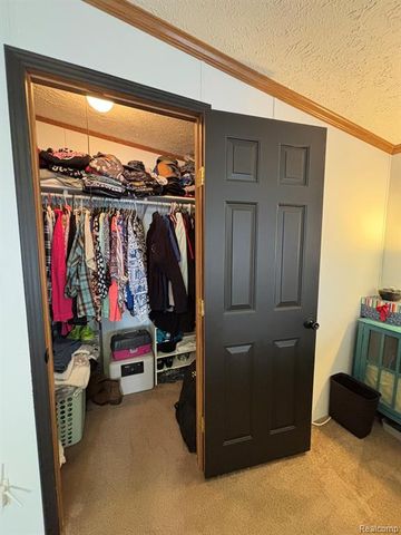 195 Apollo, Flushing, MI 48433