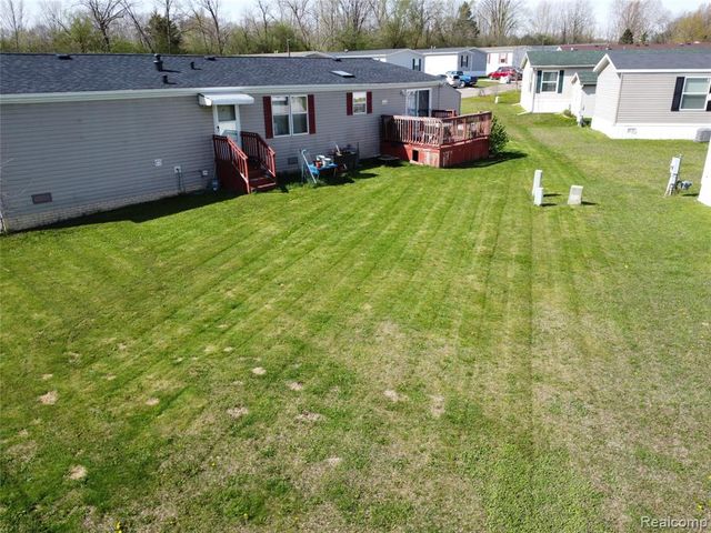 195 Apollo, Flushing, MI 48433