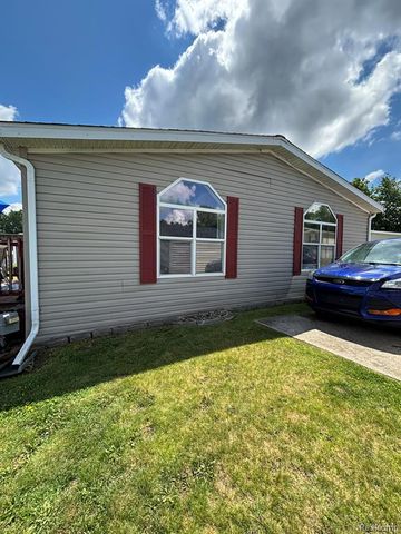 195 Apollo, Flushing, MI 48433
