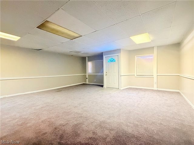 1147 Newton Street, Akron, OH 44305