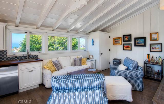 681 Seaview Street B, Laguna Beach, CA 92651