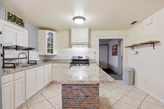 2611 Colgate Street, Lubbock, TX 79415