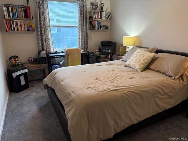 600 Commons Way E, Fishkill, NY 12524