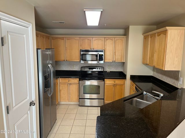 400 E BAY Street 402, Jacksonville, FL 32202