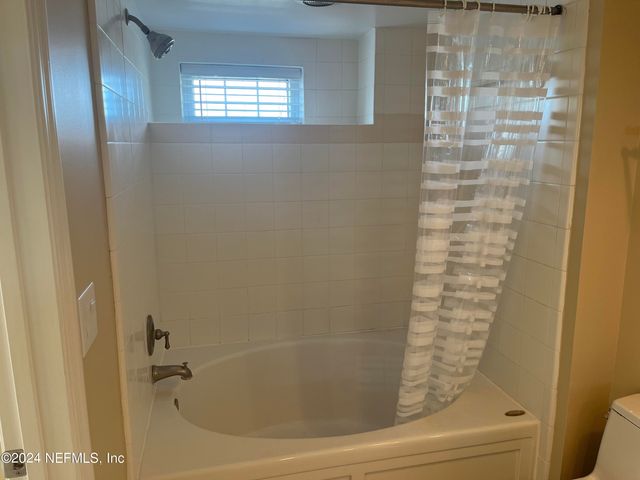 400 E BAY Street 402, Jacksonville, FL 32202