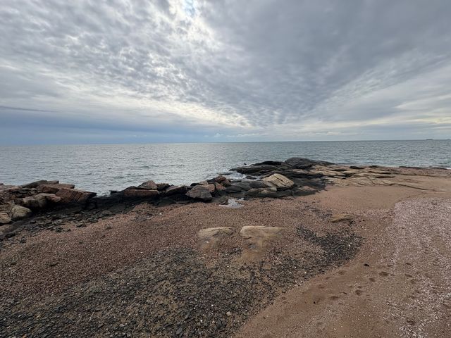 2 Cambridge Court, East Haven, CT 06512