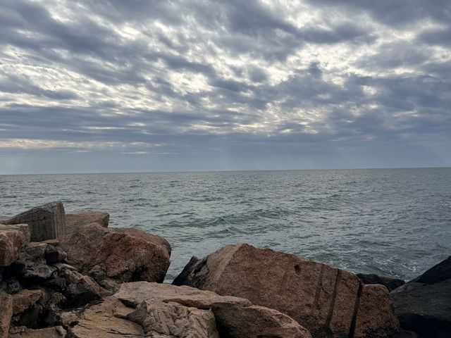 2 Cambridge Court, East Haven, CT 06512