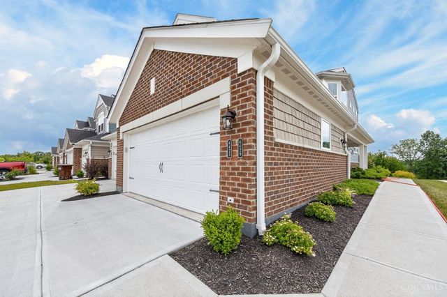 4425 Waters Edge Lane, Turtle Creek Twp, OH 45036