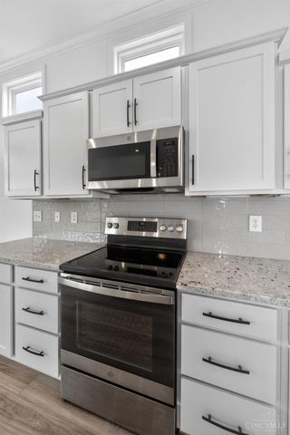4425 Waters Edge Lane, Turtle Creek Twp, OH 45036