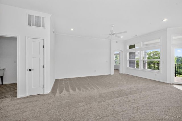 4425 Waters Edge Lane, Turtle Creek Twp, OH 45036