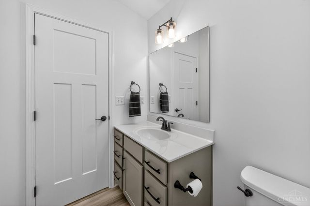 4425 Waters Edge Lane, Turtle Creek Twp, OH 45036