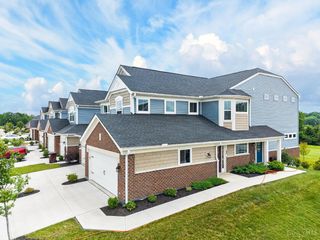 4425 Waters Edge Lane, Turtle Creek Twp, OH 45036