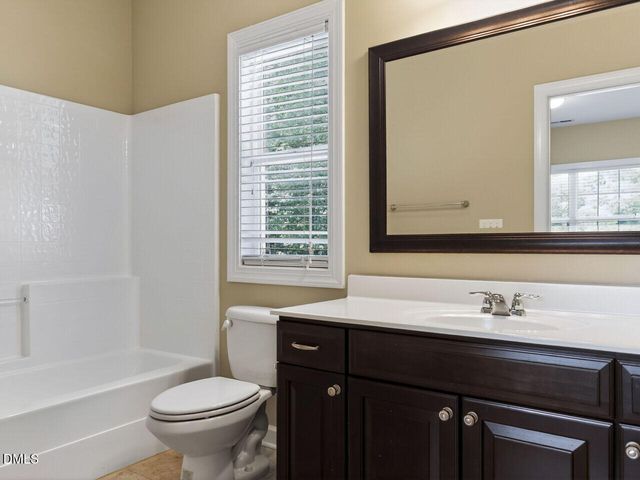 4832 Millens Bay Court, Apex, NC 27539