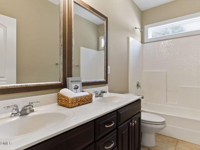 4832 Millens Bay Court, Apex, NC 27539