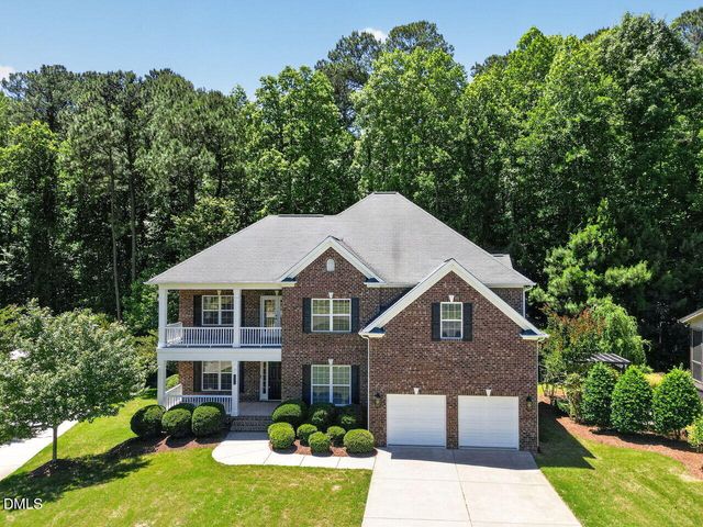 4832 Millens Bay Court, Apex, NC 27539