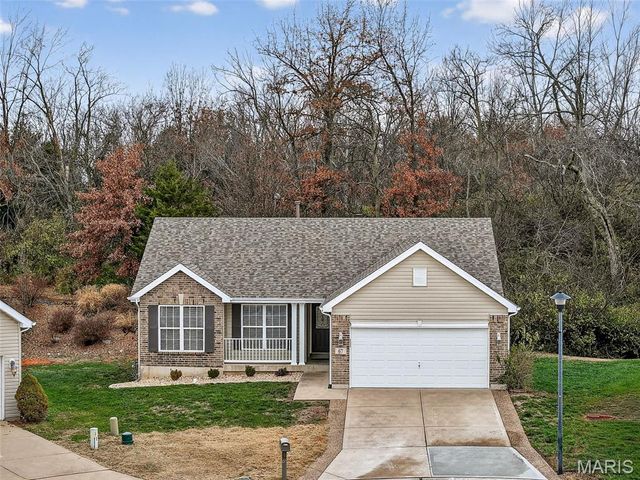 67 Snowberry Ridge Court, O'fallon, MO 63366