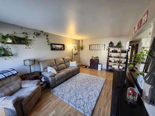 25201 Kickapoo DRIVE, Kansasville, WI 53139